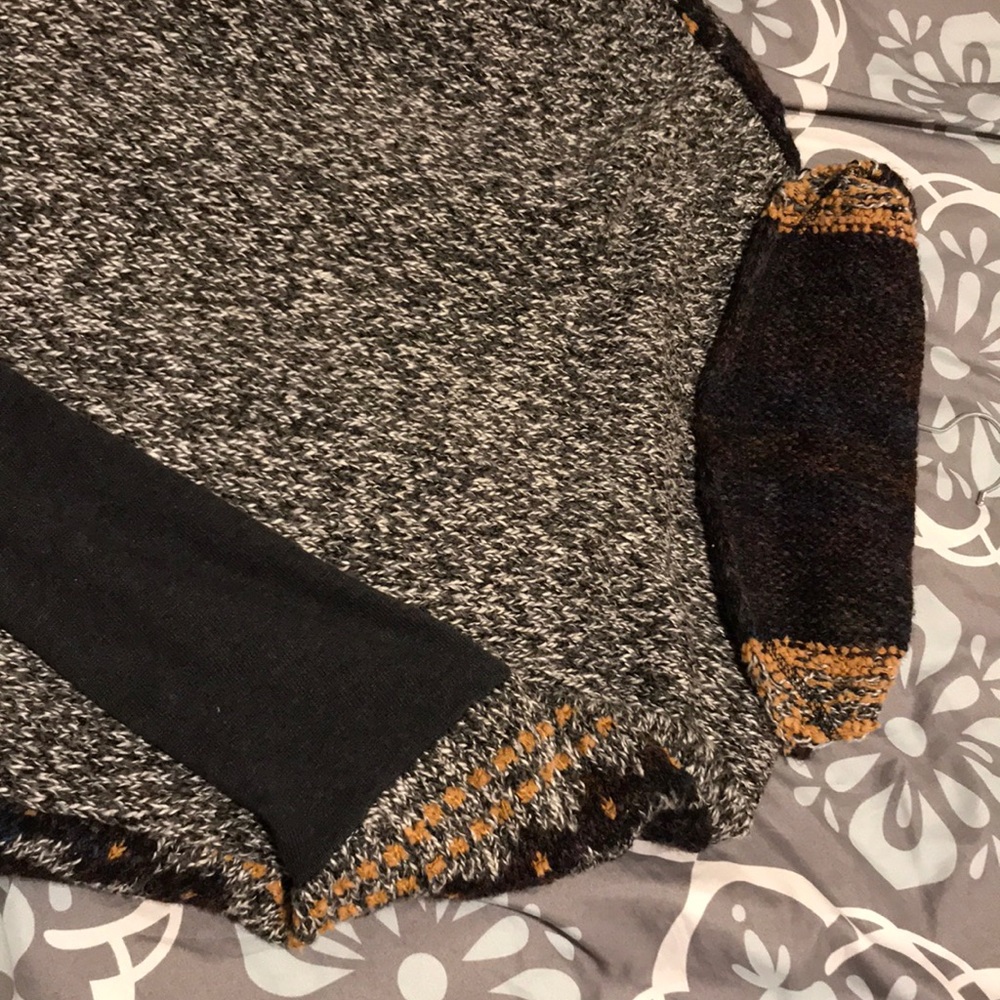 Cardigan - Picture 4 of 4